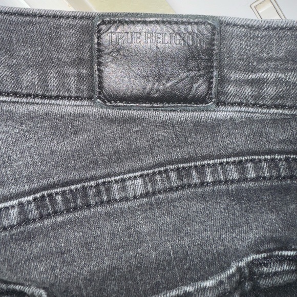 True Religion Halle Mid Rise Super Skinny Black Snakeskin Print Jeans Sz 26 - Picture 4 of 5